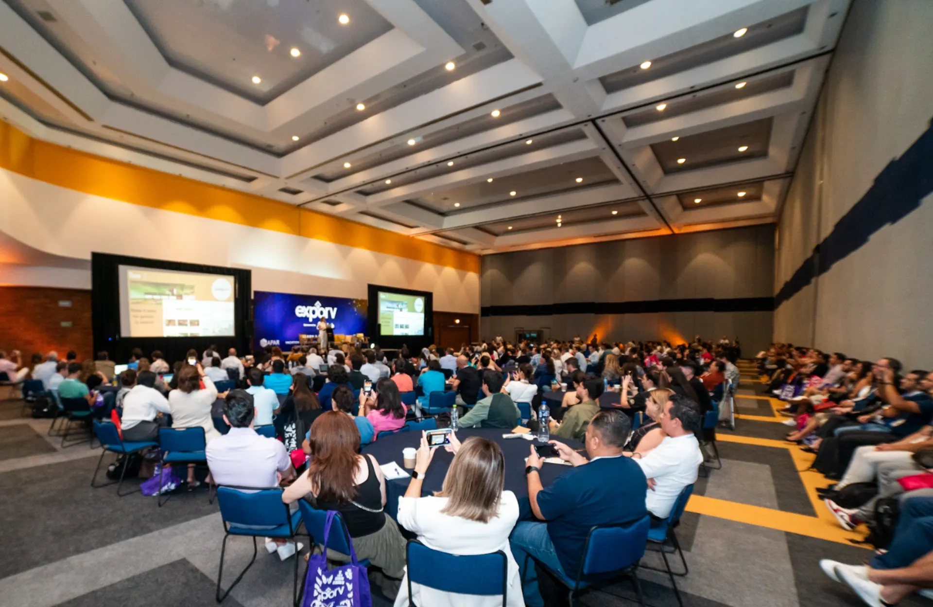 2023 ExpoRV LATAM Summit 2023
